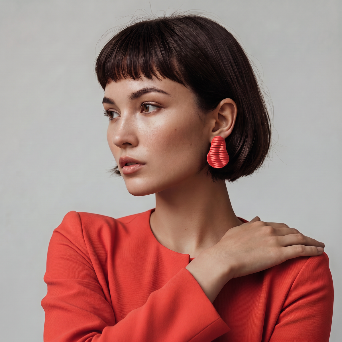 Pendientes ovales rojos